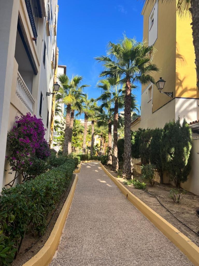 Apartamento Aldea Del Mar Torrevieja Exterior foto